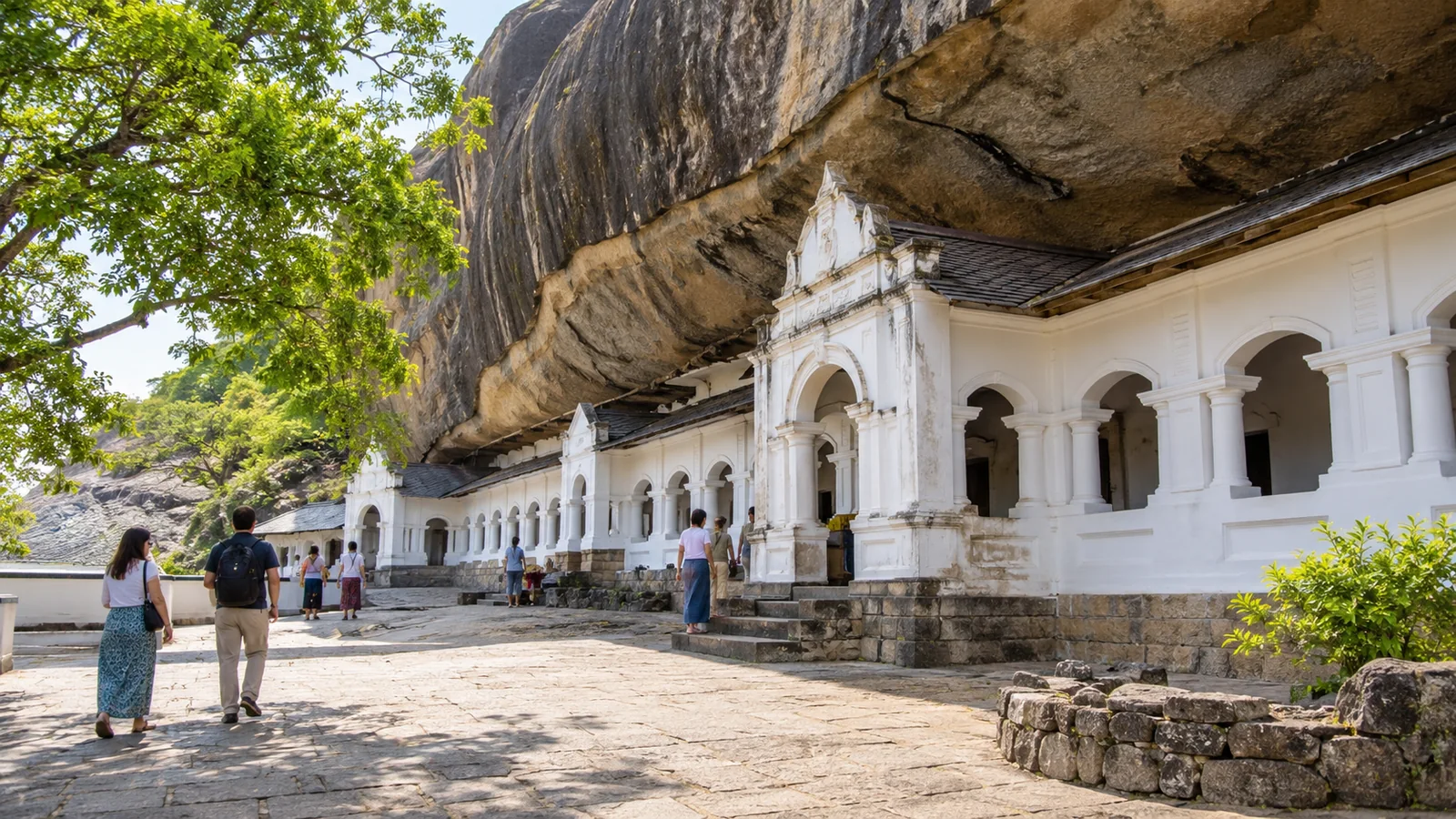 スリランカの世界遺産や寺院を訪ねる旅の生成イメージ